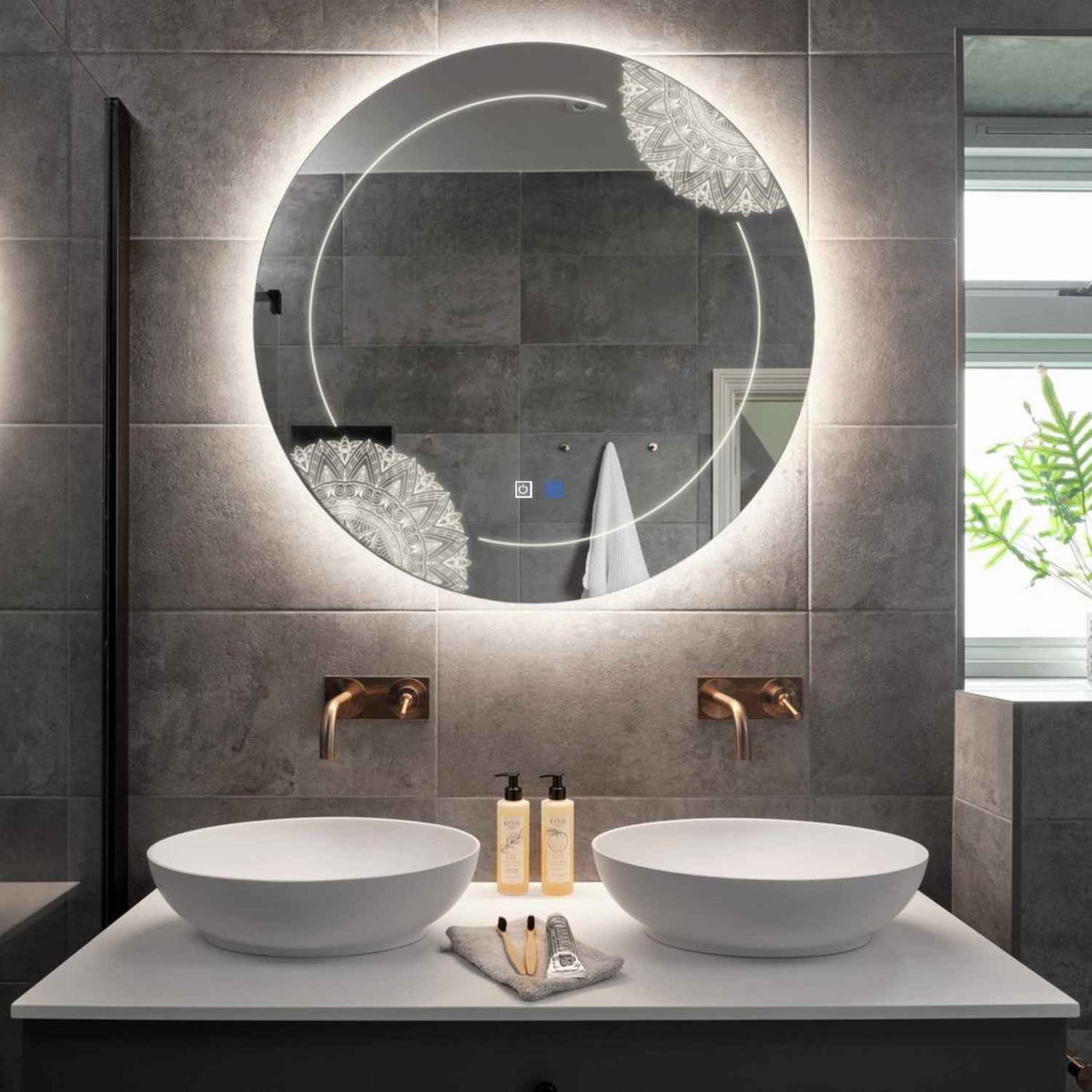 Specchio LED Rotondo | Pulsanti touch | Funzione anti-appannamento | Luce bianca neutra - Reyze Serie Good Vibes Modello 7