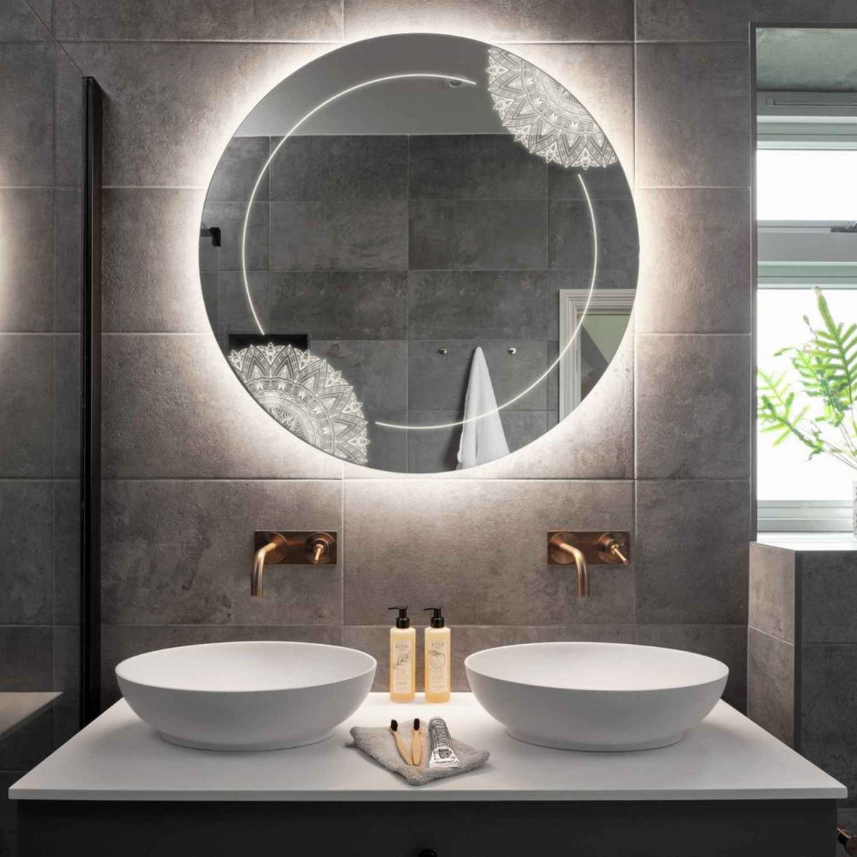 Specchio LED Rotondo | Controllo tramite interruttore a muro | Luce bianca neutra - Reyze Serie Good Vibes Modello 7