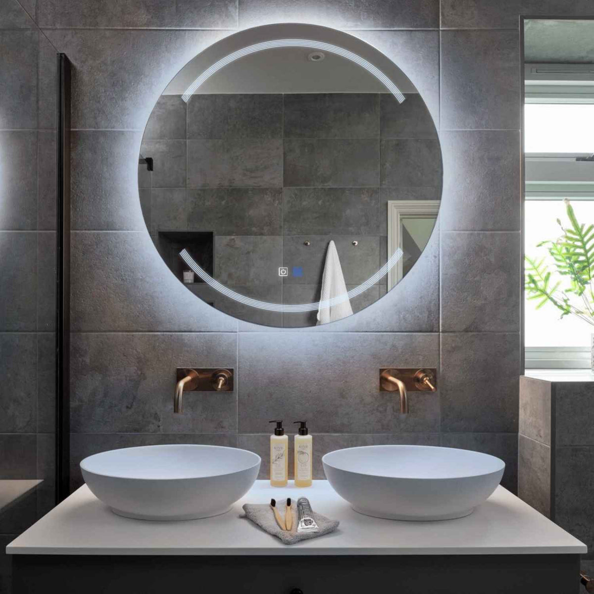 Specchio LED Rotondo | Pulsanti touch | Funzione anti-appannamento | Luce bianca fredda - Reyze Serie Minimal Modello 8