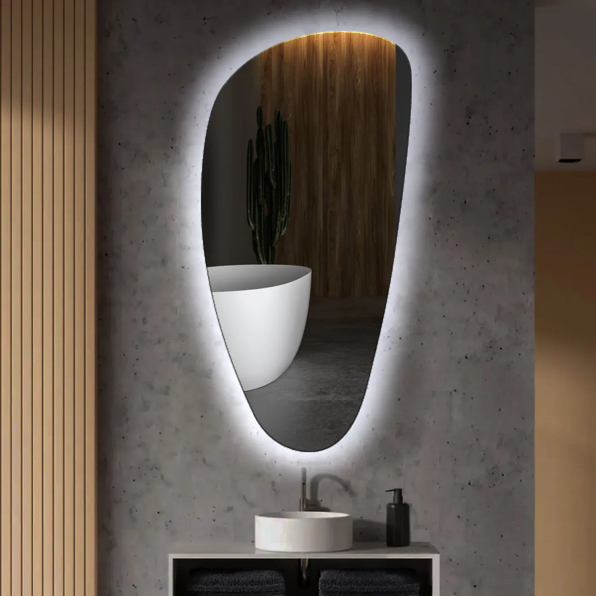 Specchio LED Asimmetrico Verticale | Controllo tramite interruttore a muro | Luce bianca fredda - Reyze Serie Ambient Modello 1