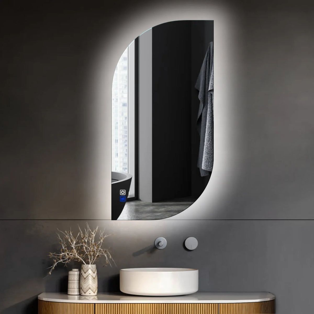 Specchio LED Semiovale 1 | Pulsanti touch | Funzione anti-appannamento | Luce bianca fredda - Reyze Serie Ambient Modello 1